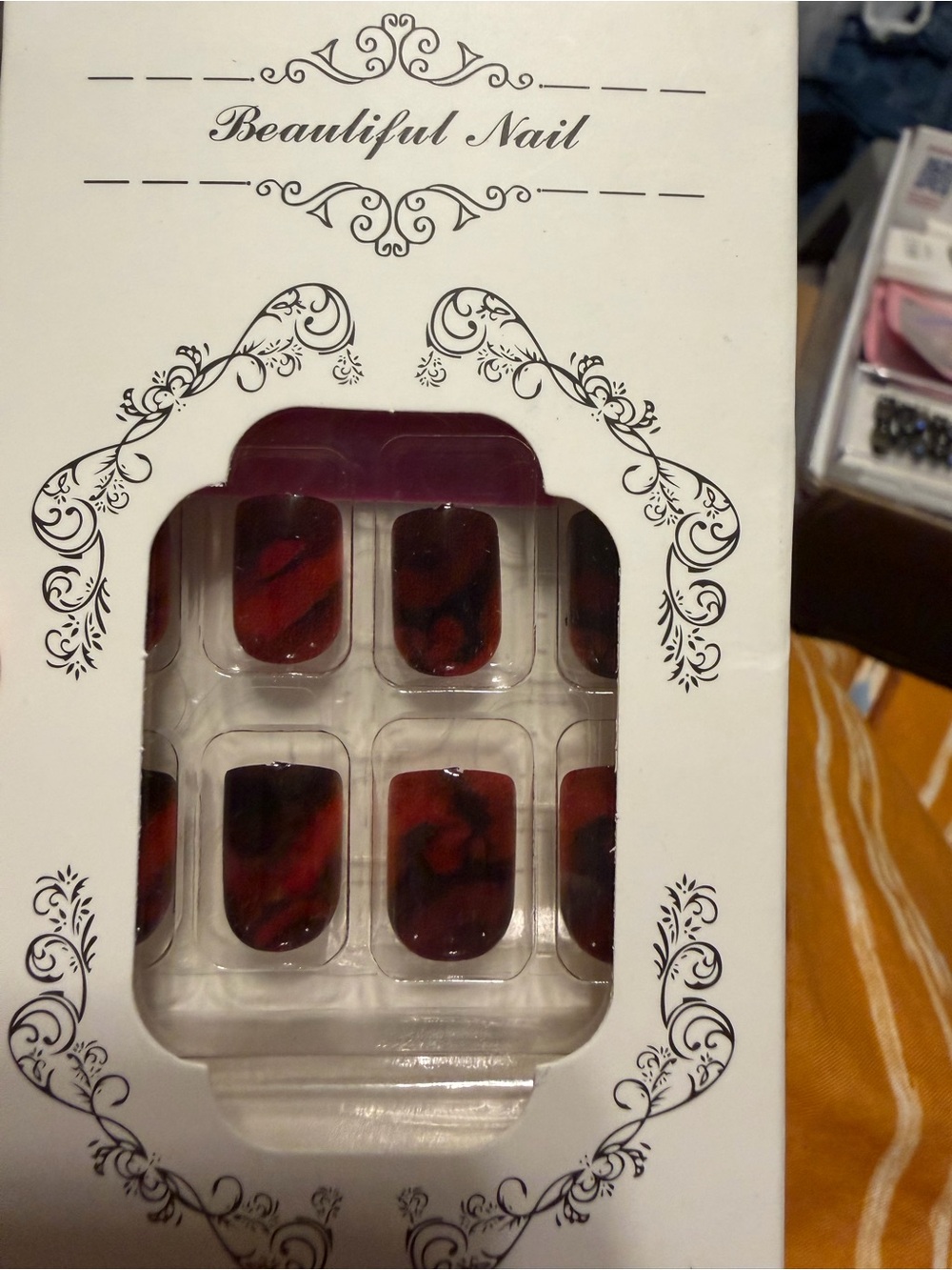 Red & Black Marble Press-On Nail Set